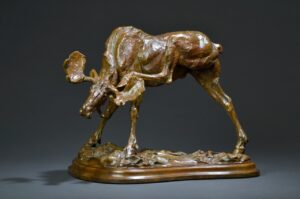 bronze sculpture of a moose by Tim Shinabarger