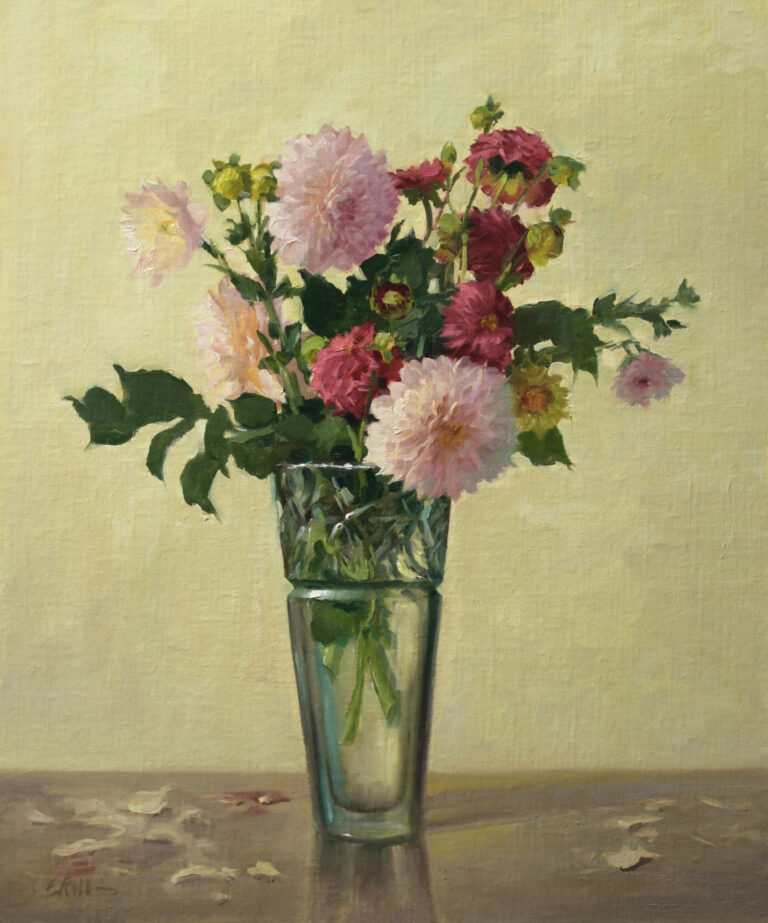 painting by Elizabeth Robbins of an assortment of pink and red flowers in a clear crystal vase