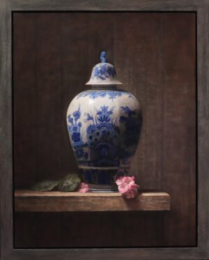 stilllife painting by Jeremy Goodding of a blue and white delft pottery piece next to a pink geranium